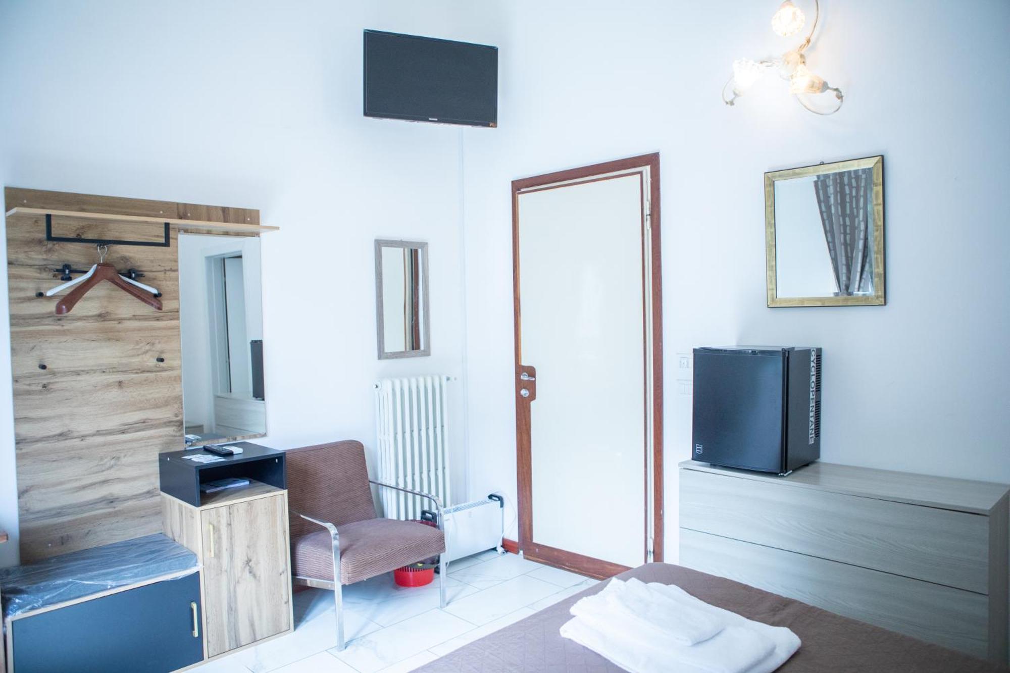 Villa Giove Rooms براتو المظهر الخارجي الصورة